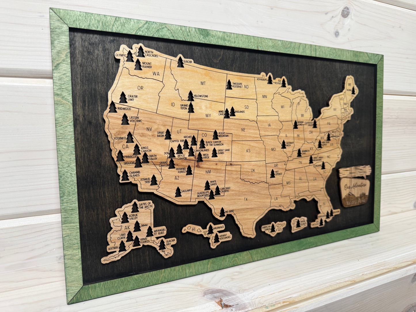 National Park Mini (Black/Green)